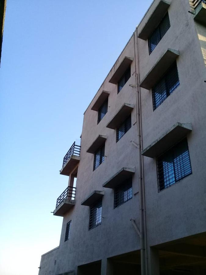 פנצ'גאני Belle-Vue Holiday Homes - 1Bhk Apartments מראה חיצוני תמונה