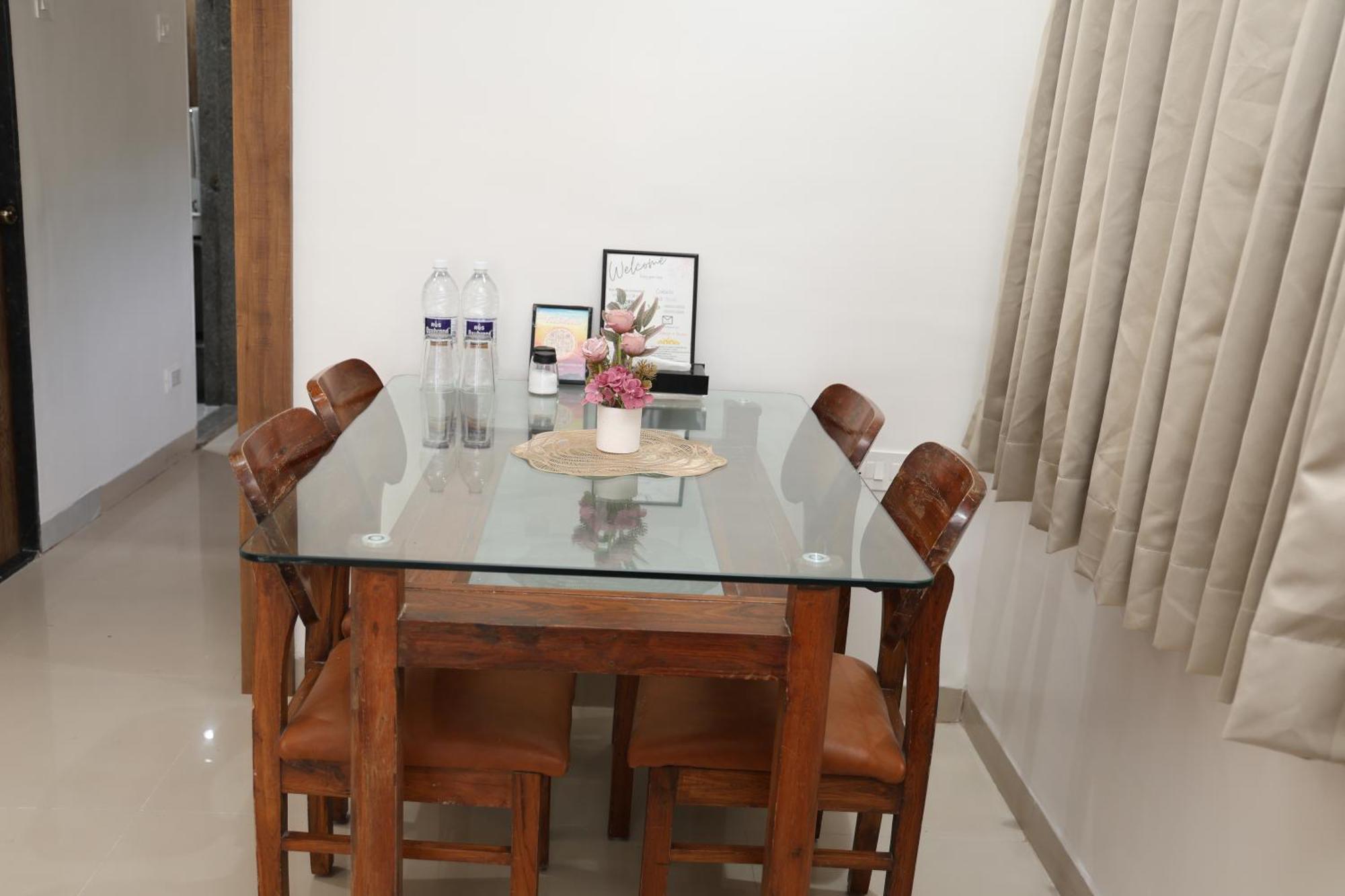 פנצ'גאני Belle-Vue Holiday Homes - 1Bhk Apartments מראה חיצוני תמונה